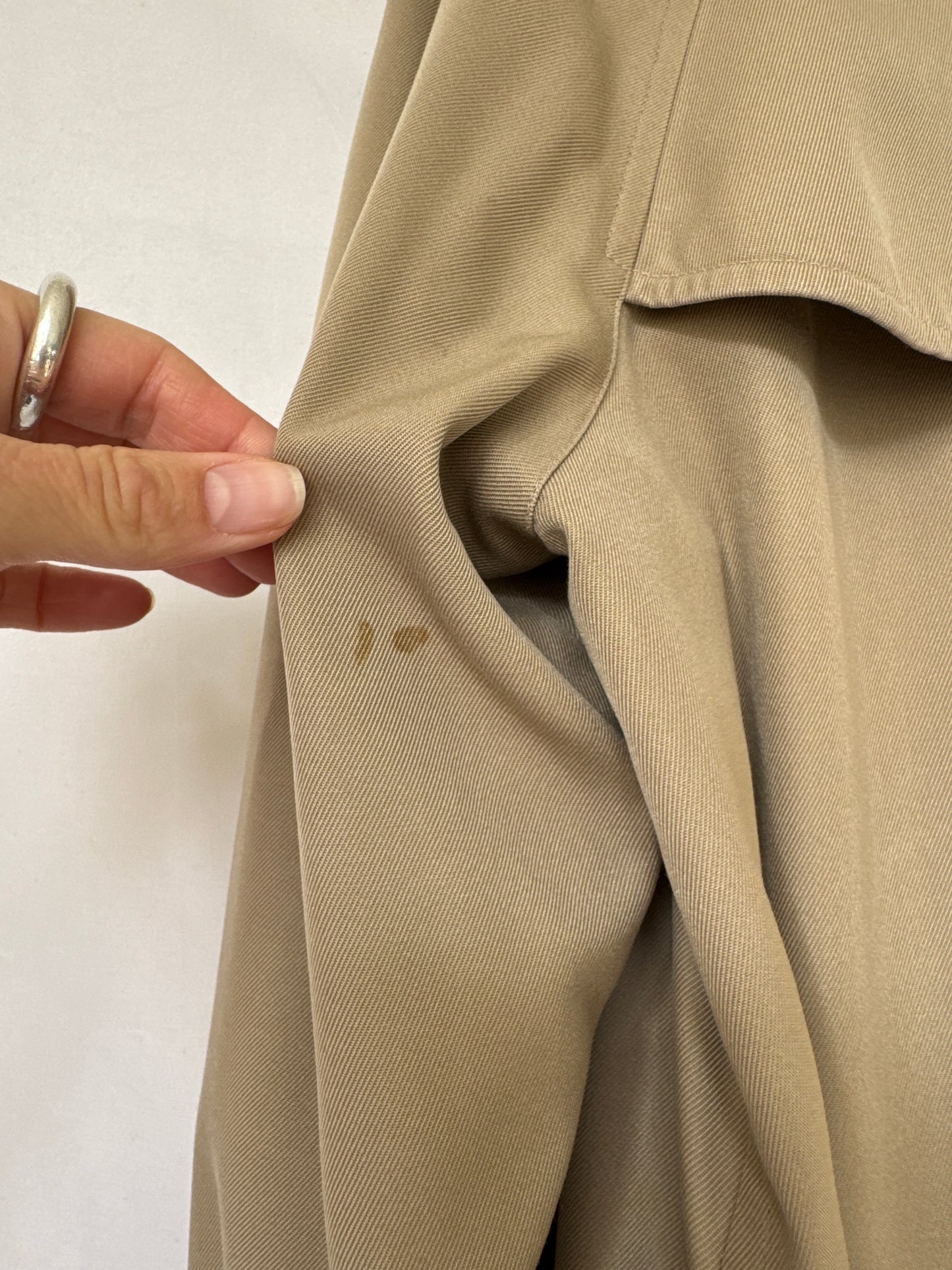 Burberrys Heritage Cotton Trench Coat