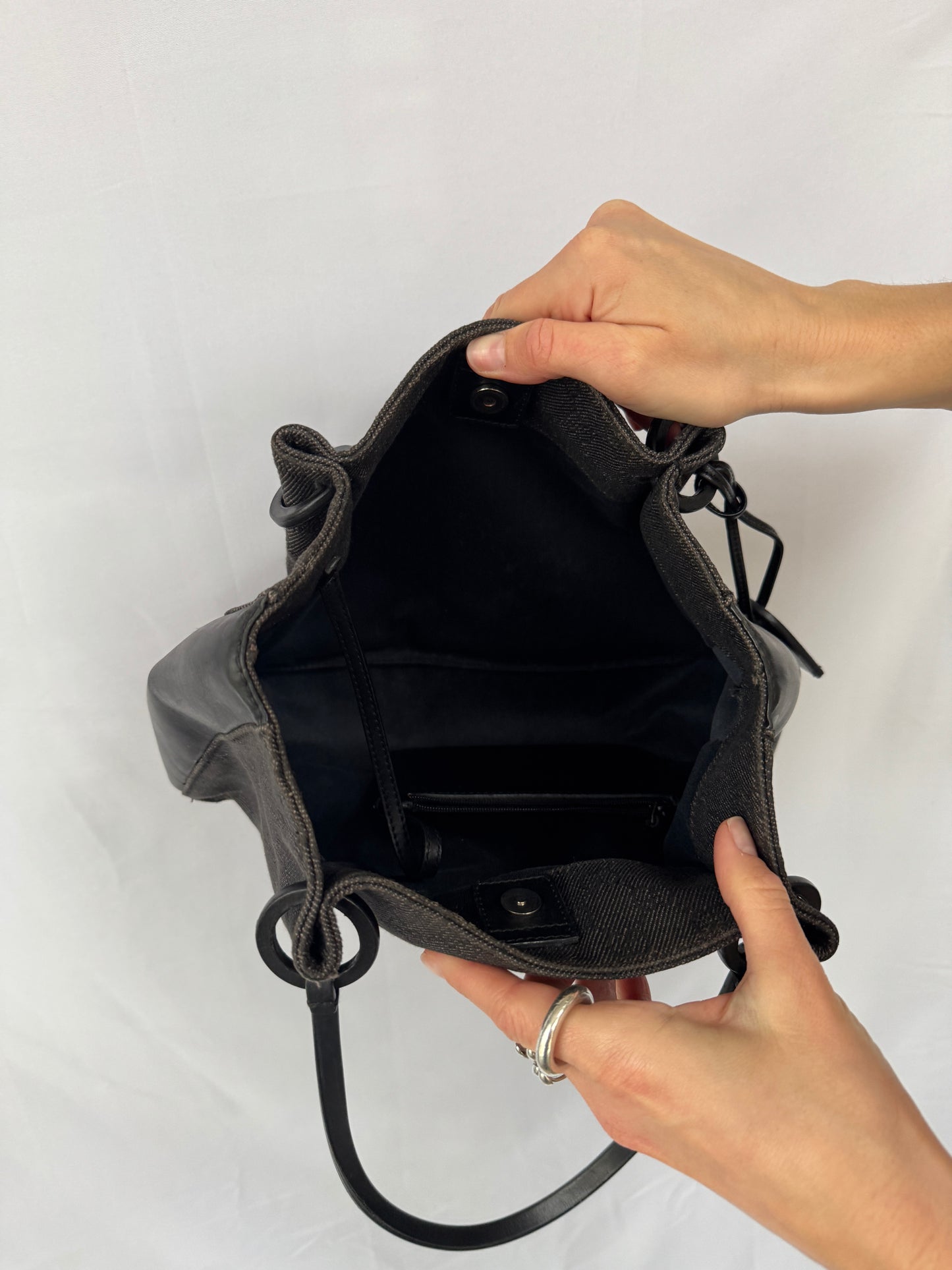 Gucci GG Canvas Tote — Early 2000s