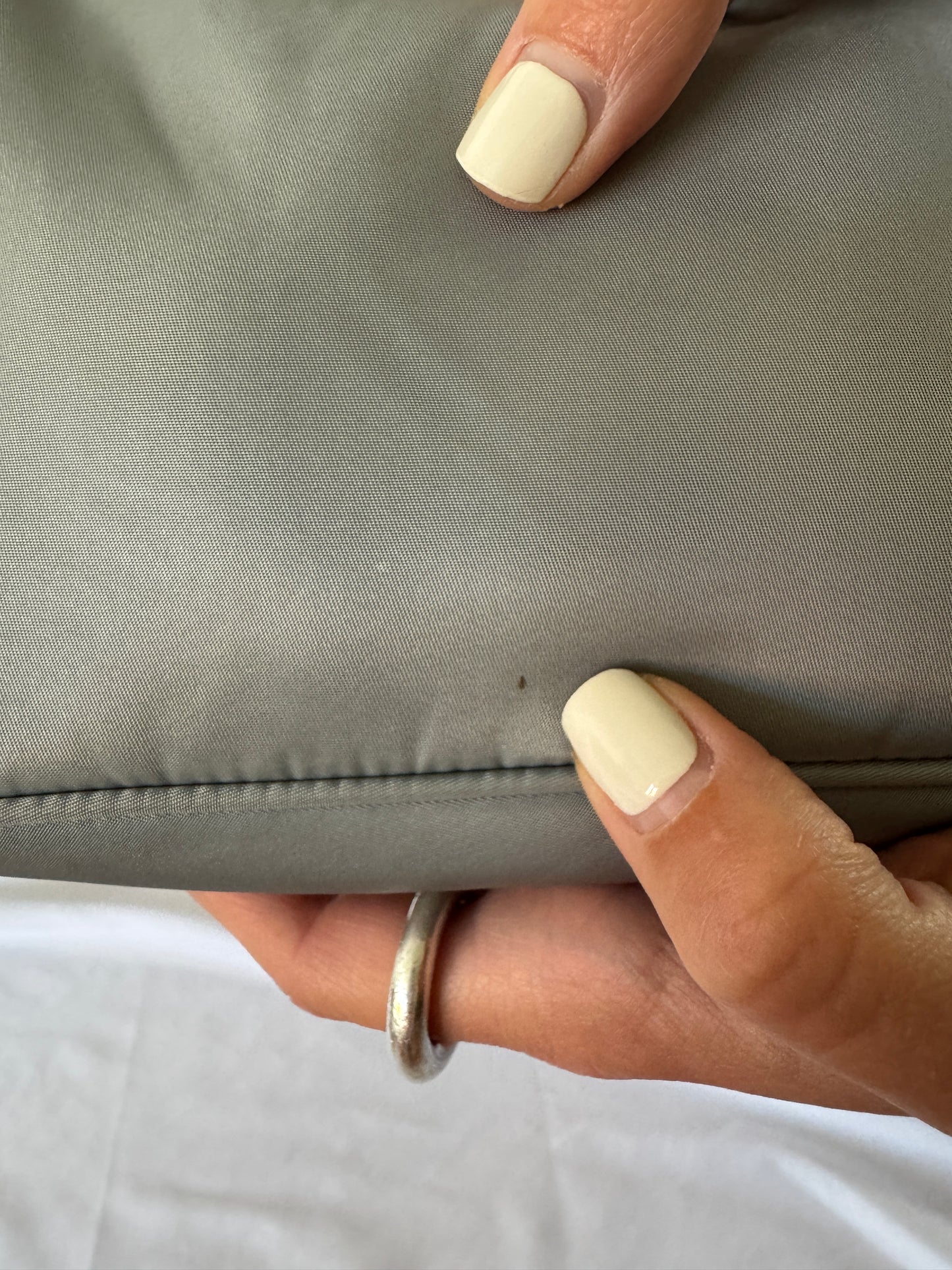 Prada Re-Edition 2000 Shoulder Bag