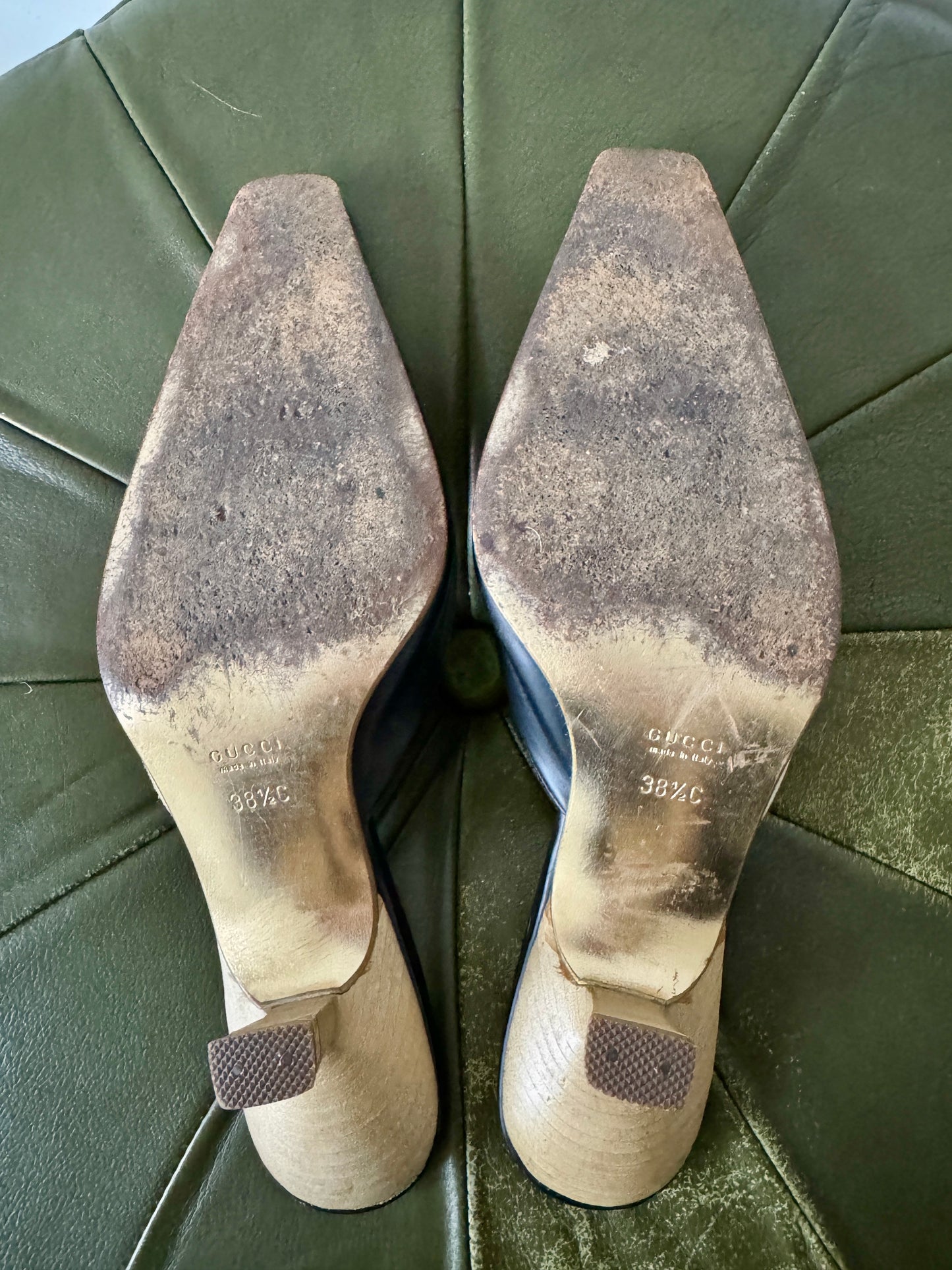 Gucci Two-Tone Buckle Mules — Late 1990s / Early 2000s - Size 38.5