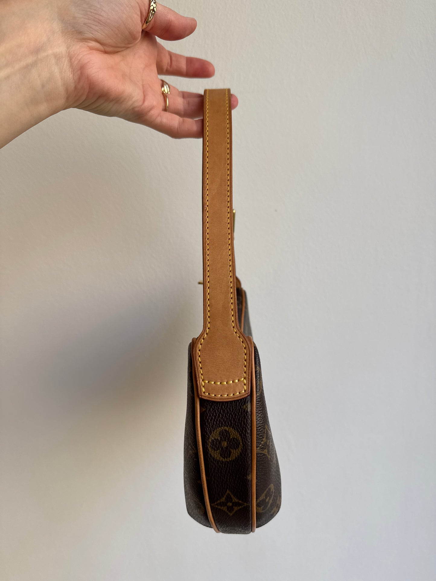 Louis Vuitton Croissant PM — 2002