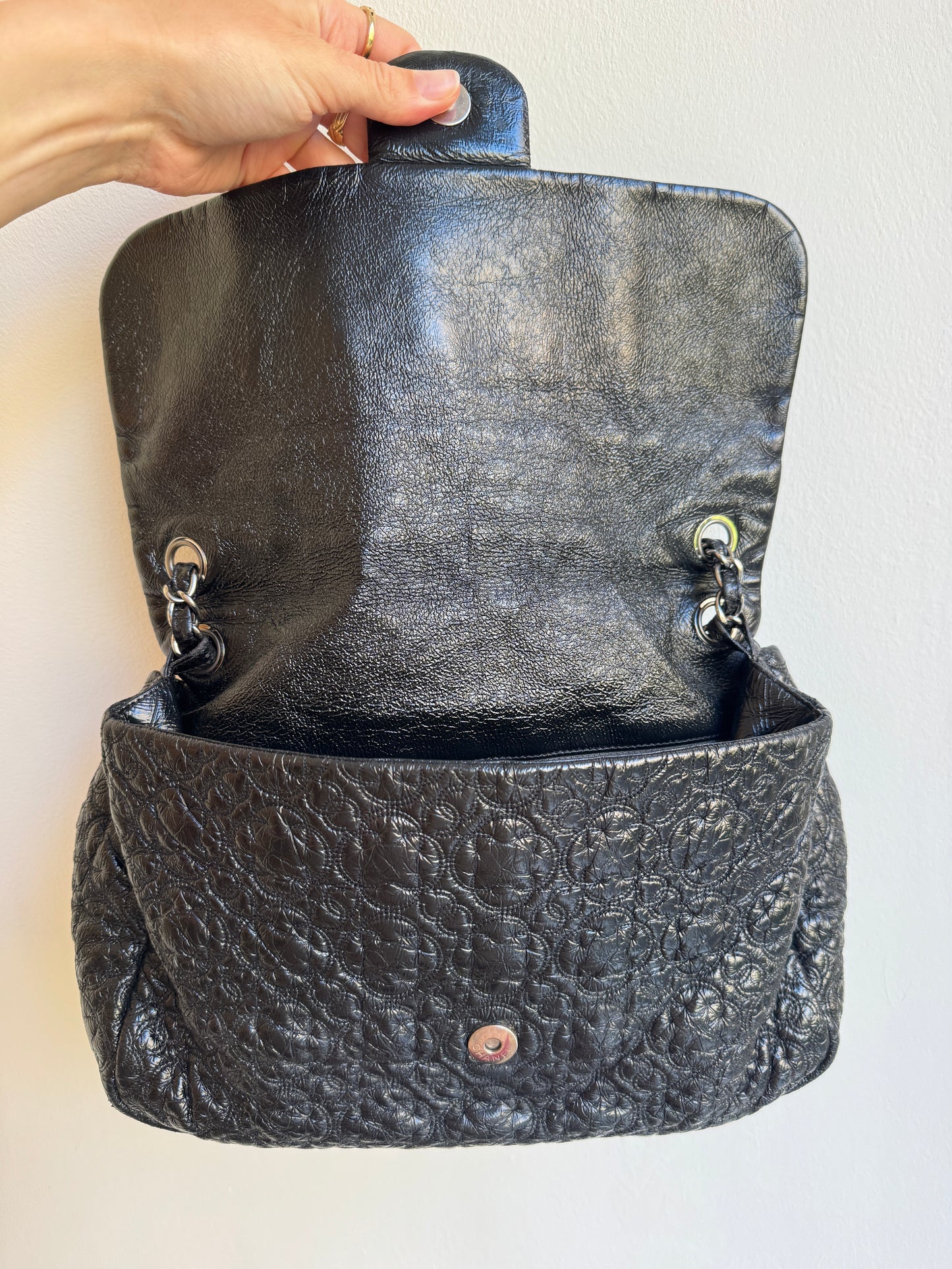 Chanel Rock in Moscow Camellia Flap Bag 2008/09 Paris-Moscou Métiers d’Art collection