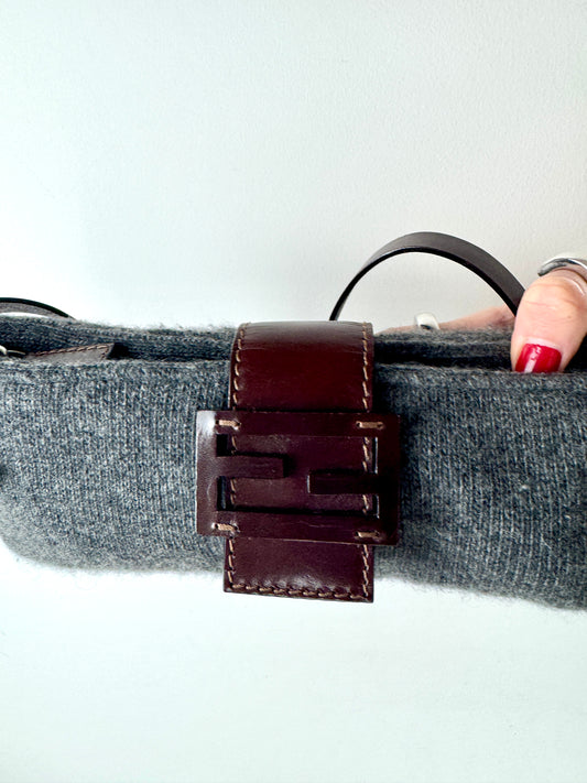 Fendi Wool Knit Baguette Bag - Late 90's early 2000s