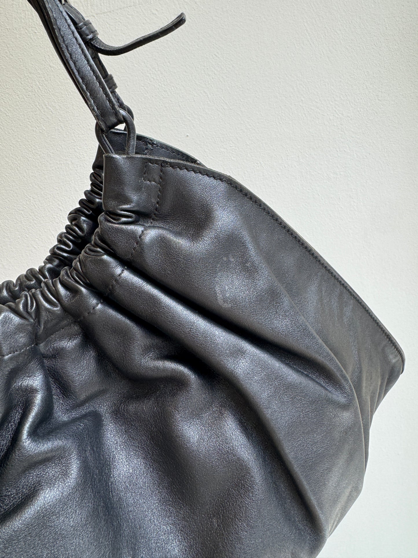 Gucci Ruched Leather Wave Hobo Bag