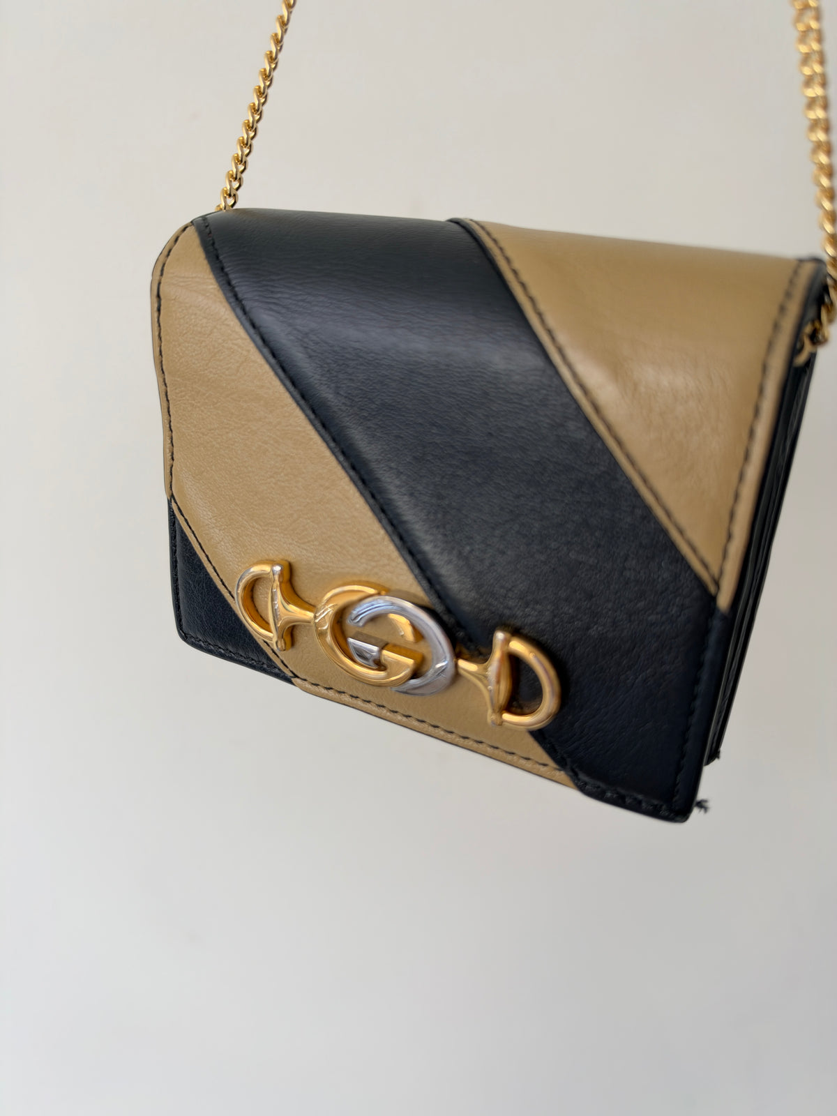 Gucci by Alessandro Michele Zumi Diagonal Stripe Chain Wallet — 2019