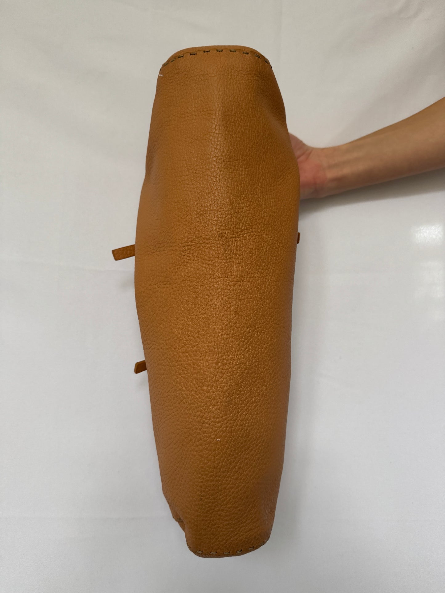 Fendi Selleria “Bassotto” Tan Leather Barrel Bag