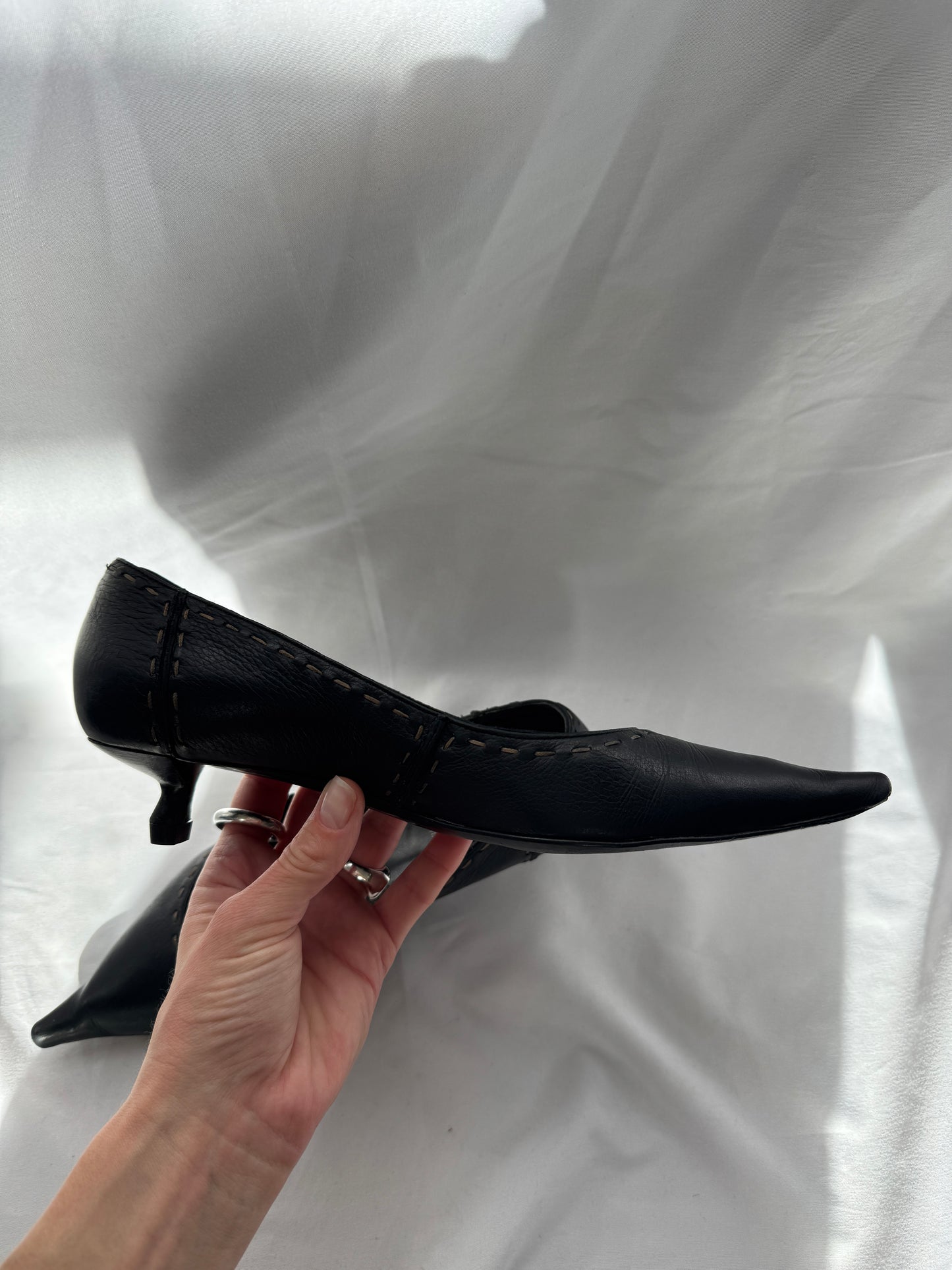 Fendi “Selleria” Pointed Kitten Heels 37.5