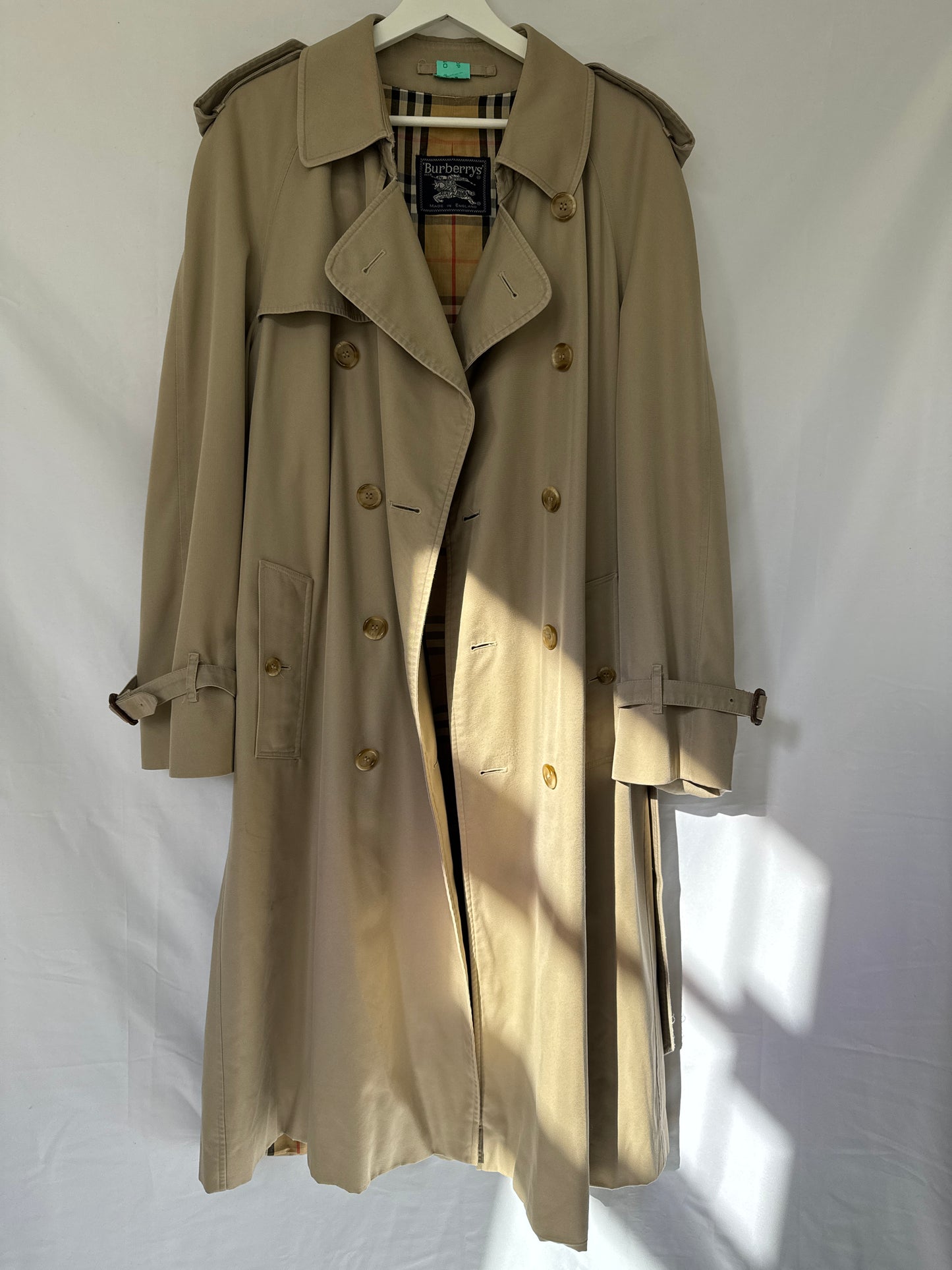 Burberrys Heritage Cotton Trench Coat