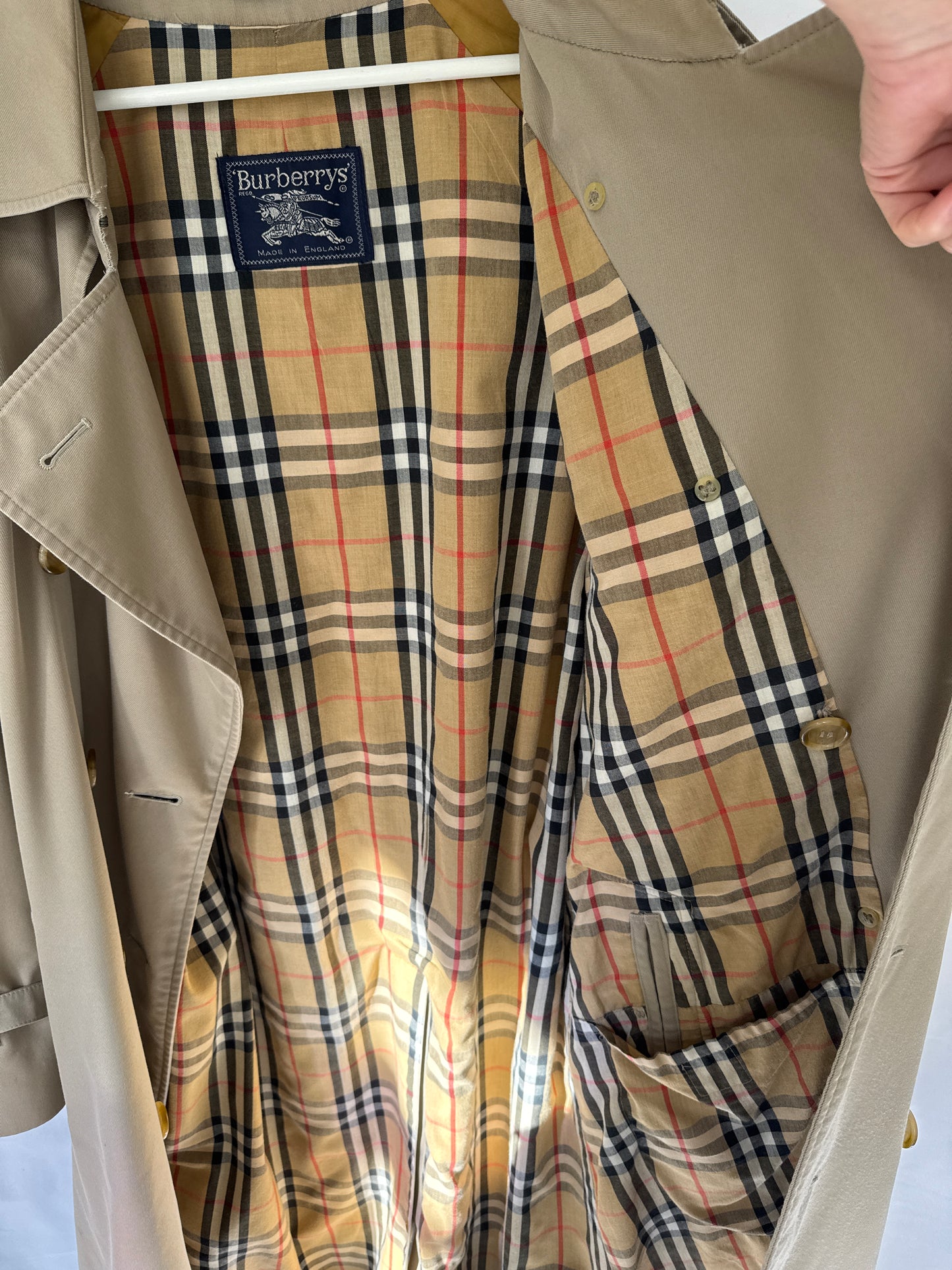 Burberrys Heritage Cotton Trench Coat