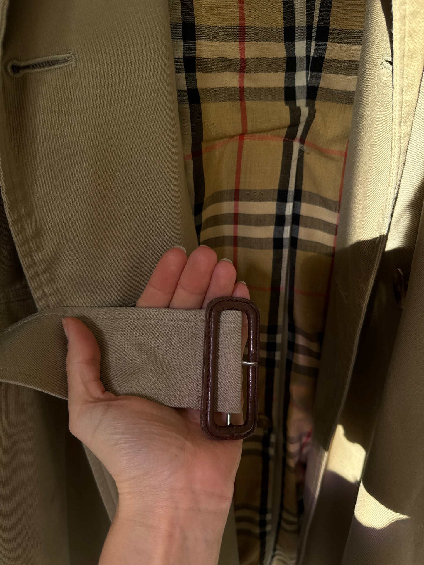 Burberrys Heritage Cotton Trench Coat