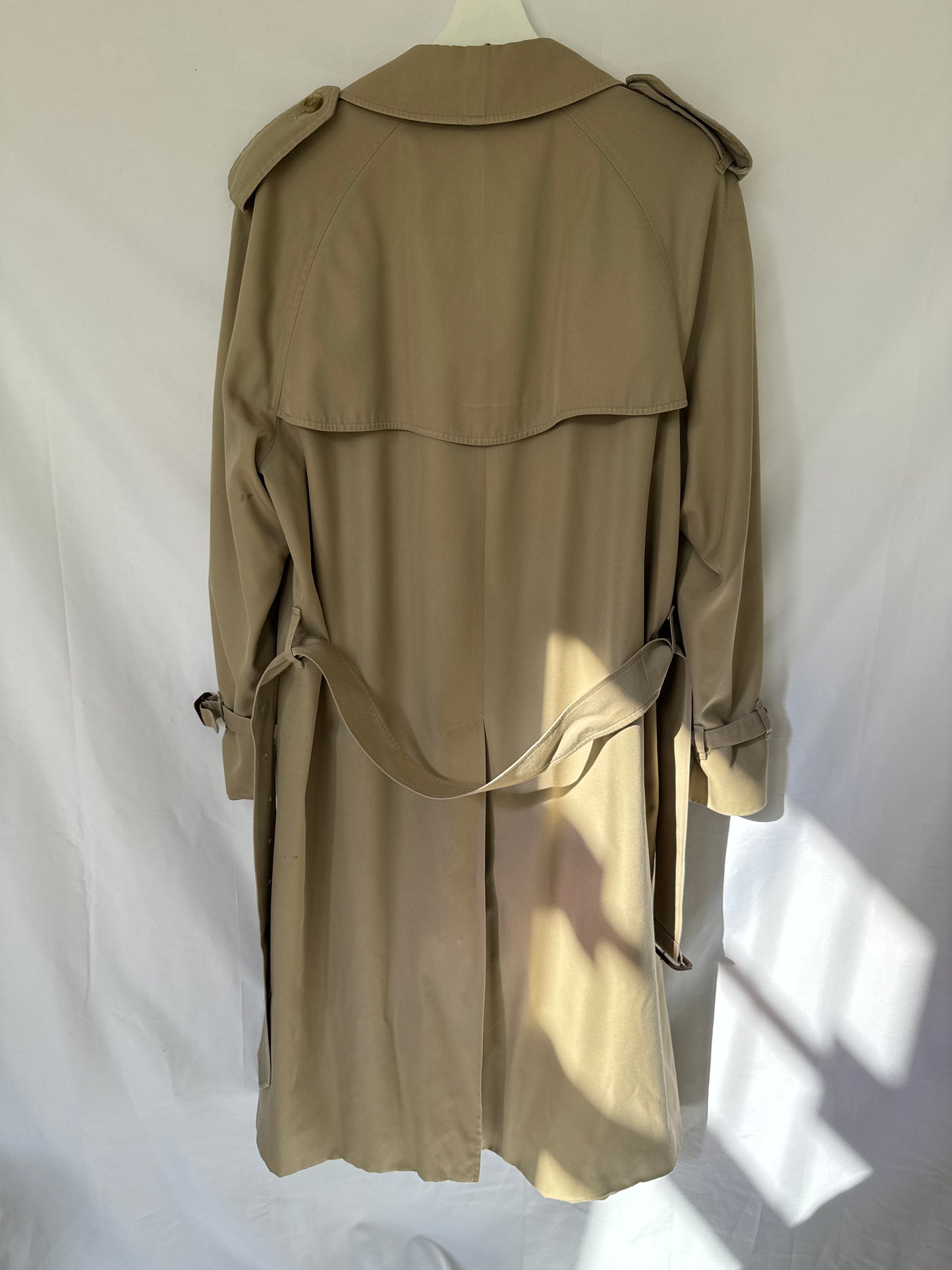 Burberrys Heritage Cotton Trench Coat