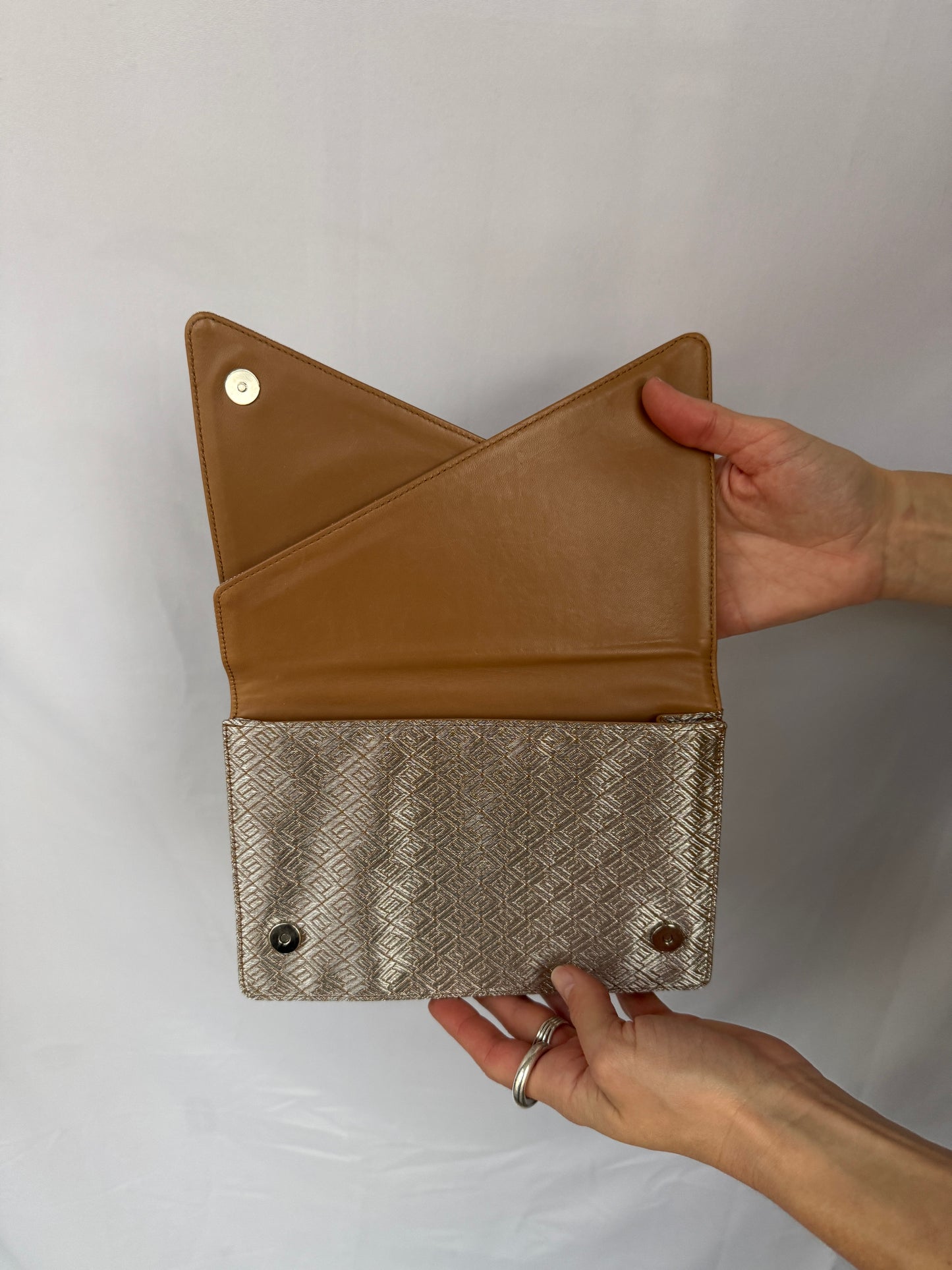 Bottega Veneta Silver Metallic Envelope Clutch — Mid 2000s / Early 2010s