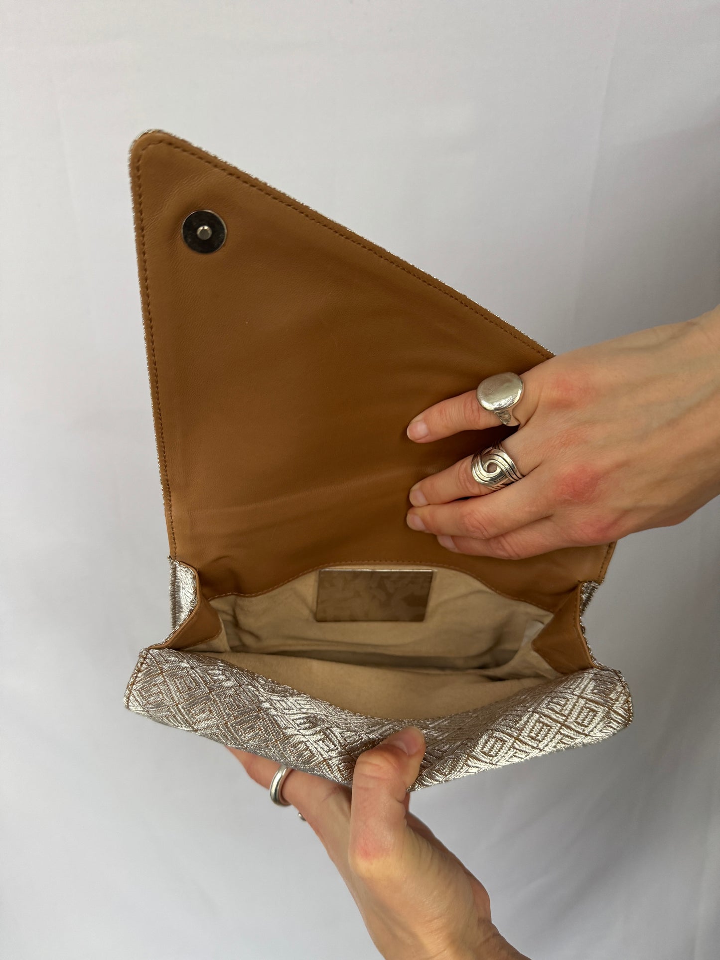 Bottega Veneta Silver Metallic Envelope Clutch — Mid 2000s / Early 2010s