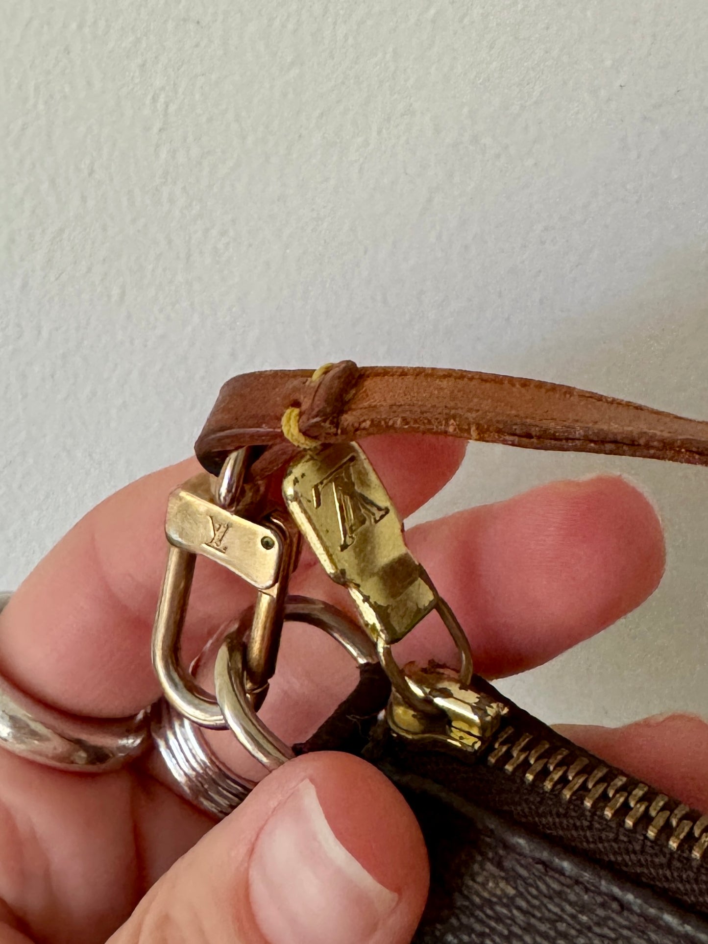 Louis Vuitton Pochette Accessoires Monogram Canvas — 2000