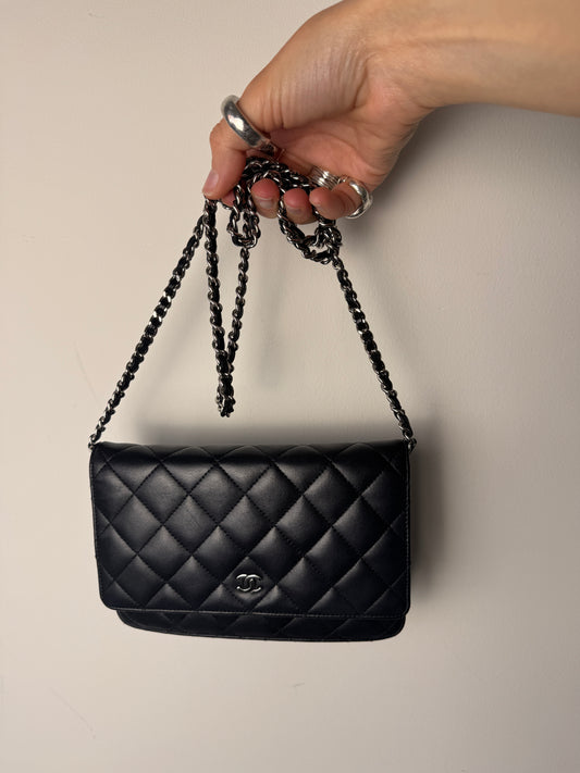 Chanel Classic Wallet On Chain