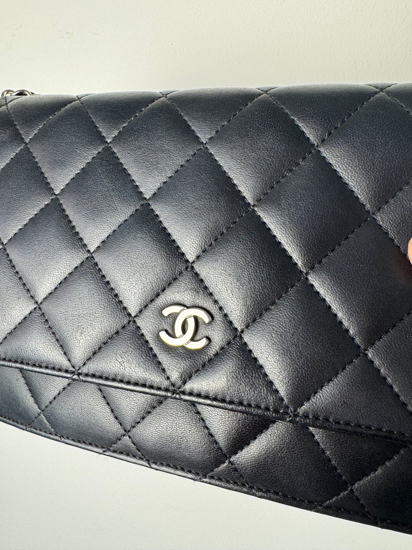 Chanel Classic Wallet On Chain