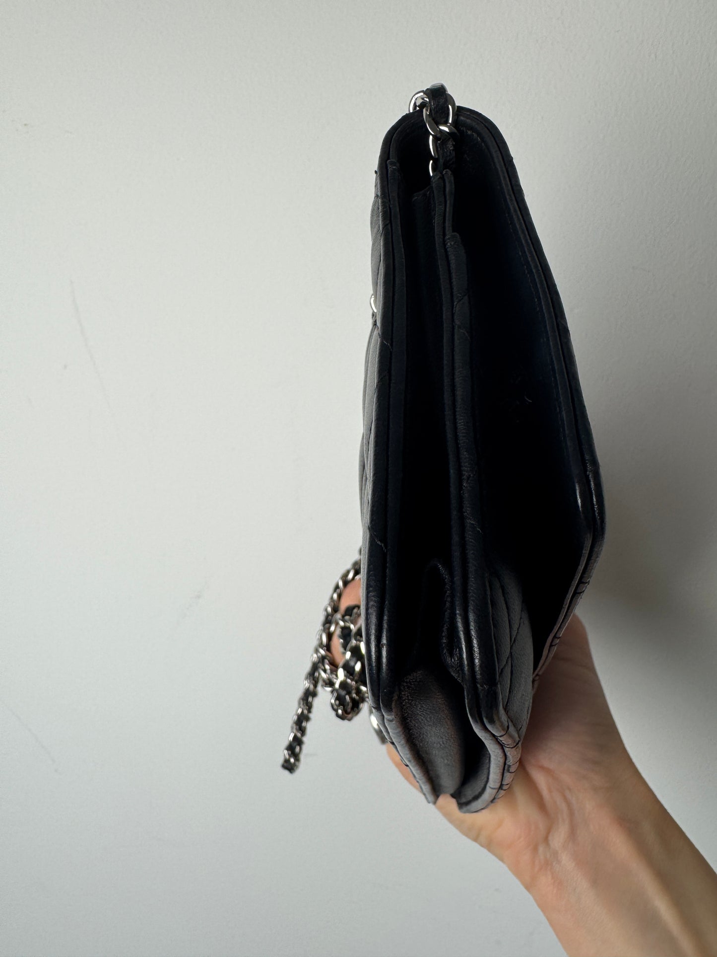 Chanel Classic Wallet On Chain