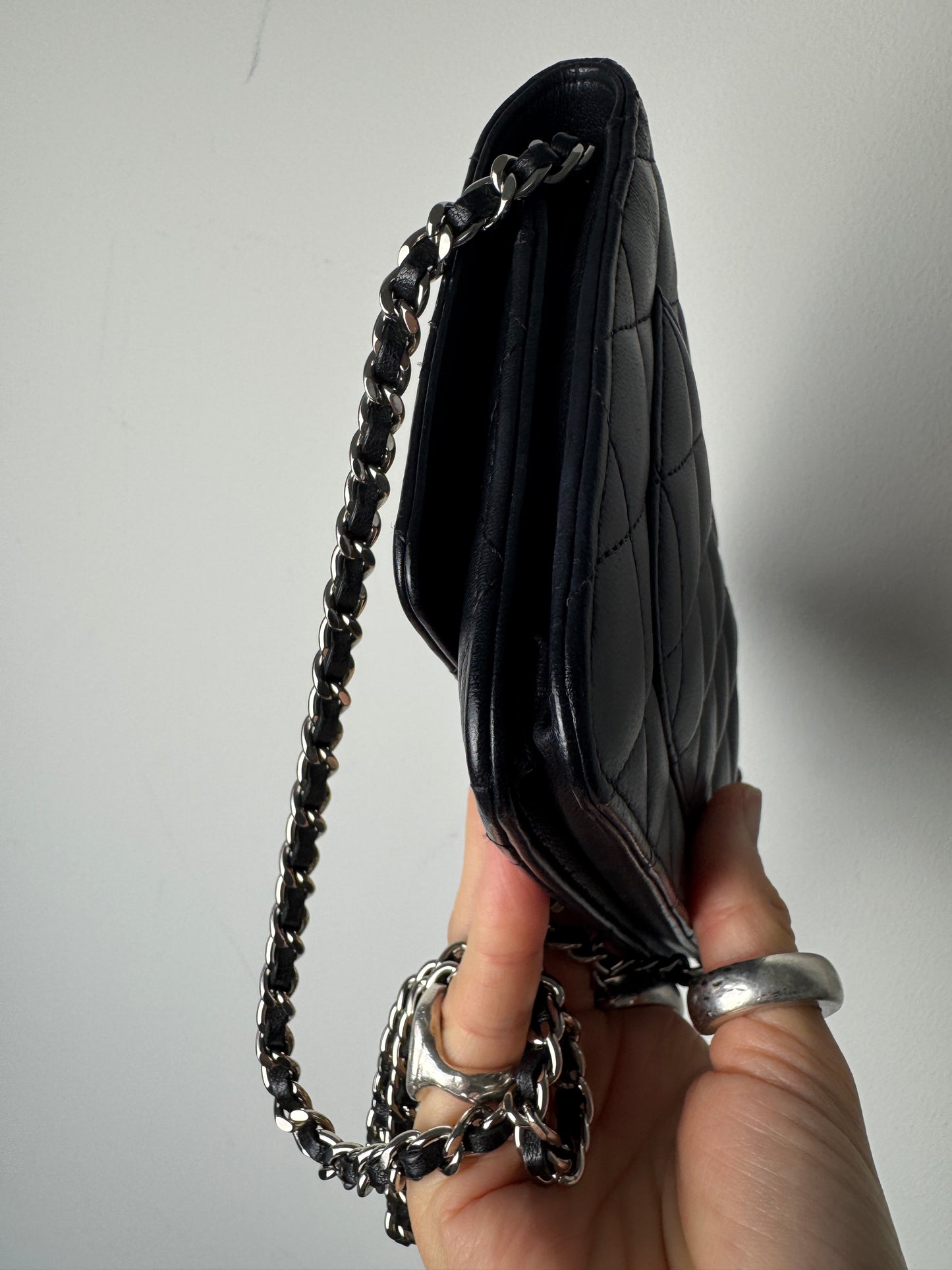 Chanel Classic Wallet On Chain