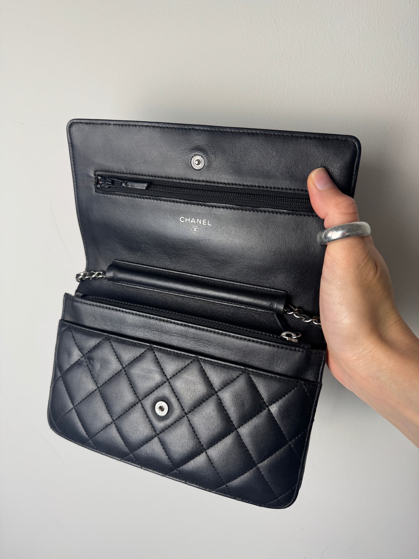 Chanel Classic Wallet On Chain
