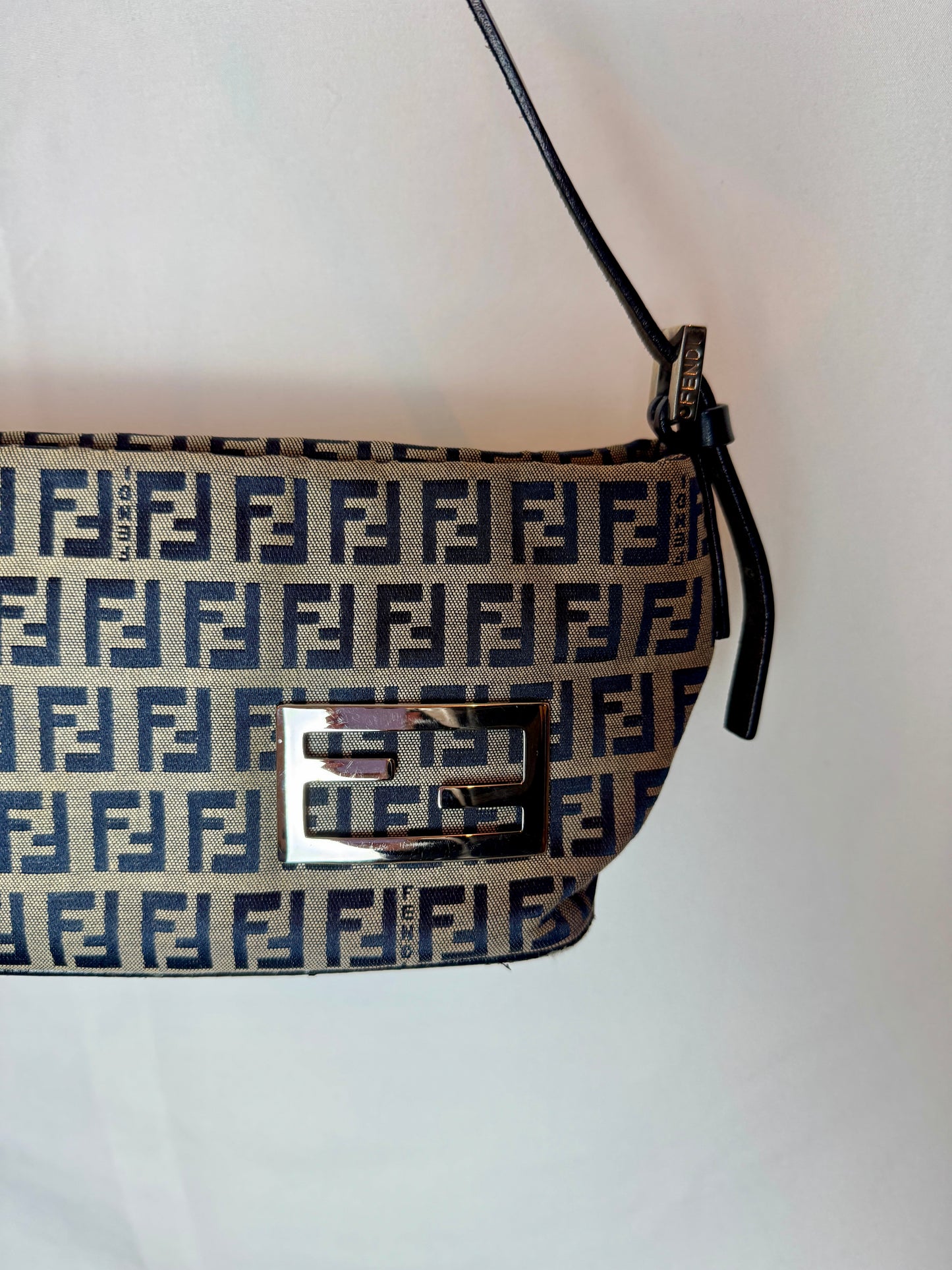 Fendi Mamma Zucchino Pochette bag Navy and Beige — Early 2000s